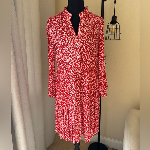 J. Crew Dresses & Skirts - J. Crew Floral Classic Shirt Dress in Tossed Boutique Flowy Minimalist Print